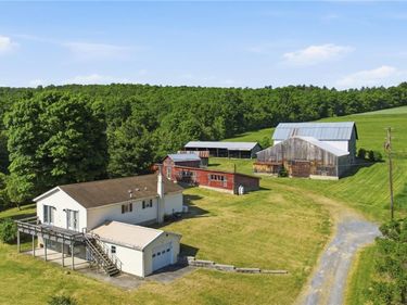 8807 W Waneta Lake Road, Hammondsport, NY 14840