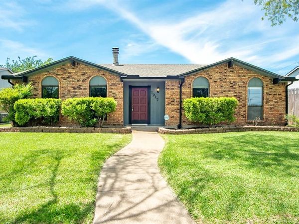 1917 Vine Drive, Garland, TX 75040