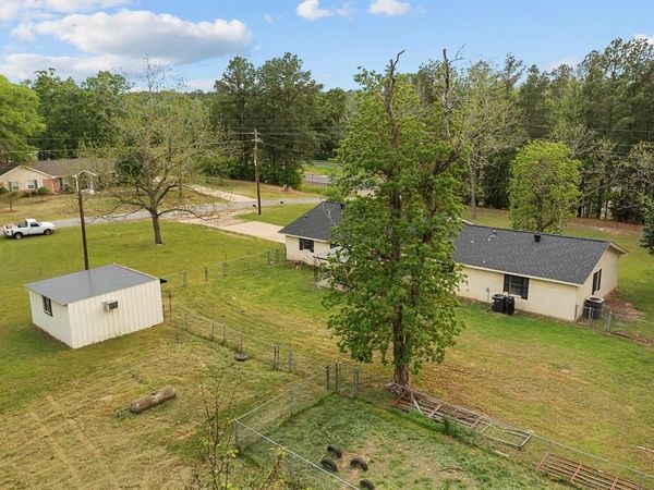 155 Angela Lane , Henderson, TX 75654