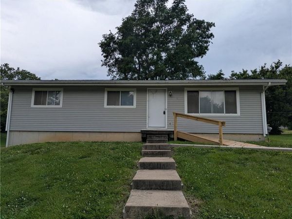 1115 3rd Avenue, Horton, KS 66439
