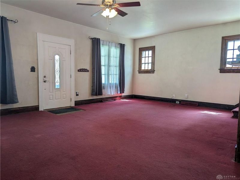 129 Hampton Place, Springfield, OH 45504 Photo 5