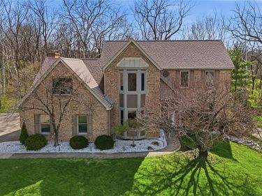 8784 Eagle Ridge Drive, West Chester, OH 45069