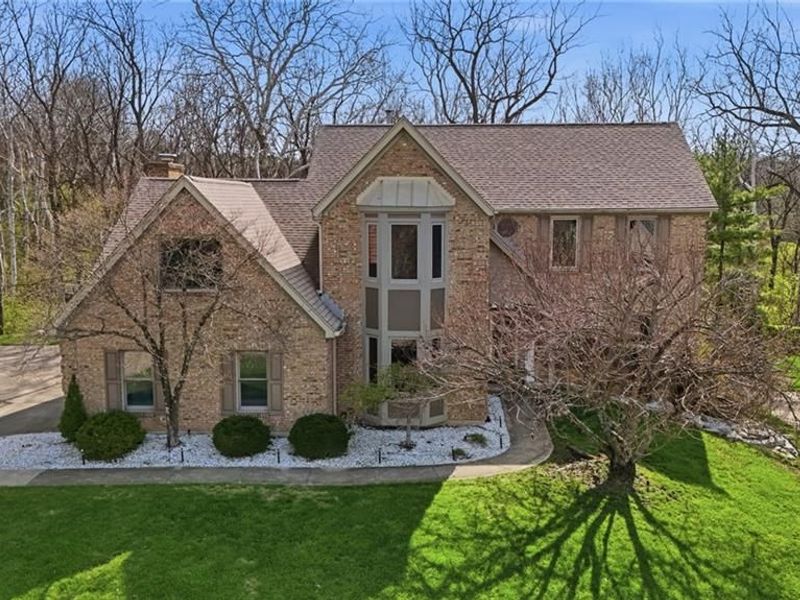 8784 Eagle Ridge Drive, West Chester, OH 45069 Photo 1