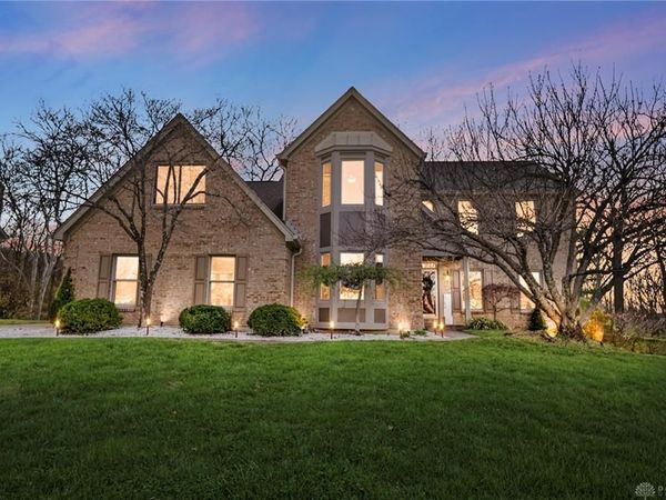 8784 Eagle Ridge Drive, West Chester, OH 45069