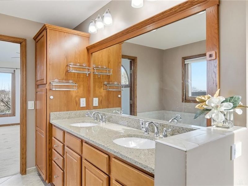 8784 Eagle Ridge Drive, West Chester, OH 45069 Photo 36