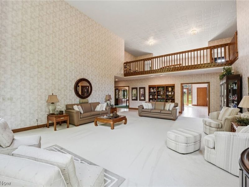 1337 Meadowood Circle, Poland, OH 44514 Photo 14