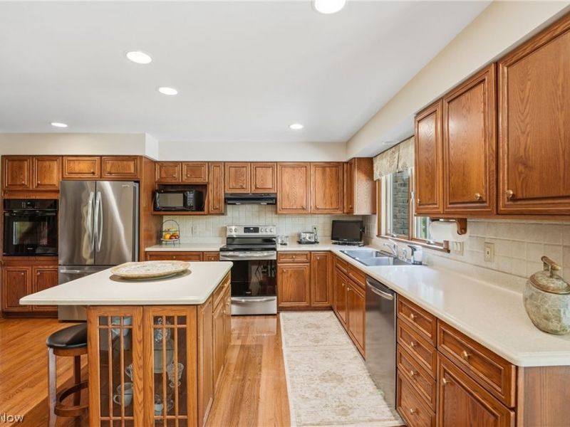 1337 Meadowood Circle, Poland, OH 44514 Photo 29