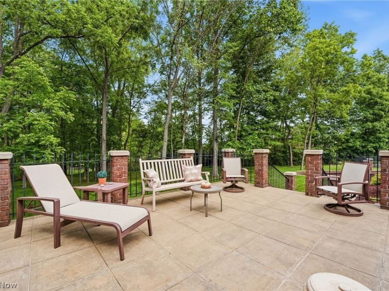 1337 Meadowood Circle, Poland, OH 44514 Photo 47