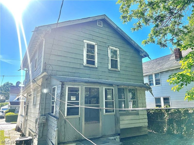 987 E 131st Street, Cleveland, OH 44108 Photo 14