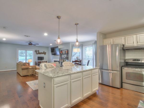 3321 Lealand Ln , Nashville, TN 37204