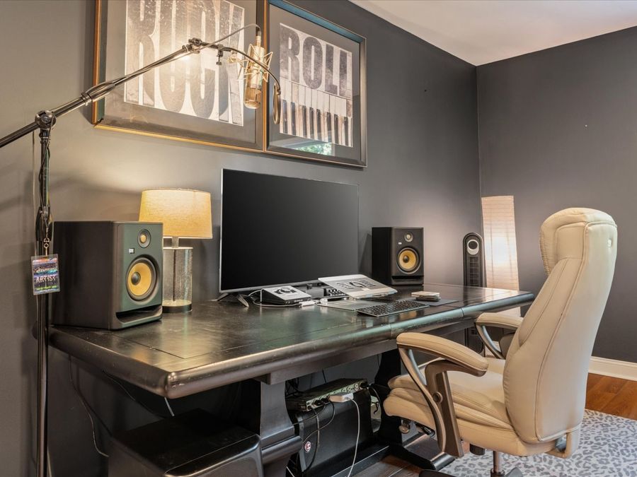 Property Image 35