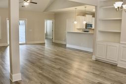 155 Doolittle Drive  photo 4