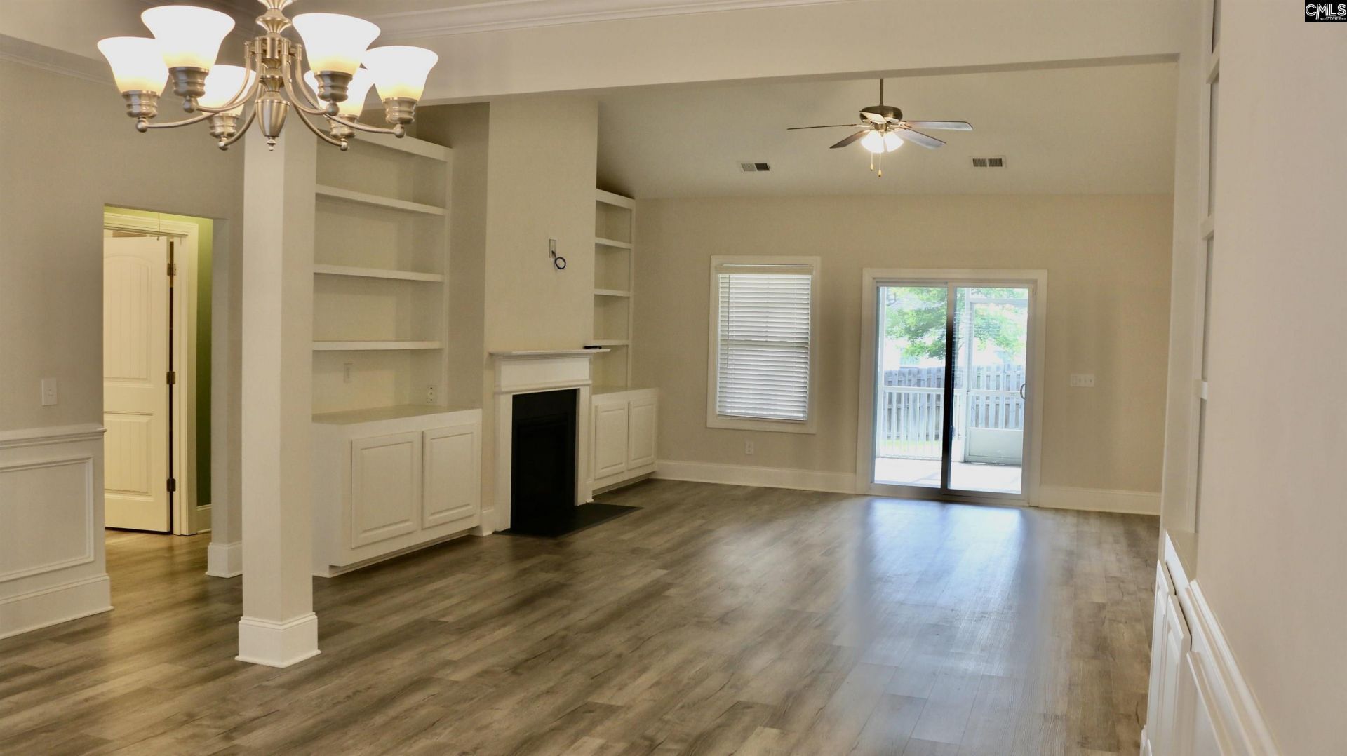 155 Doolittle Drive  Photo 5