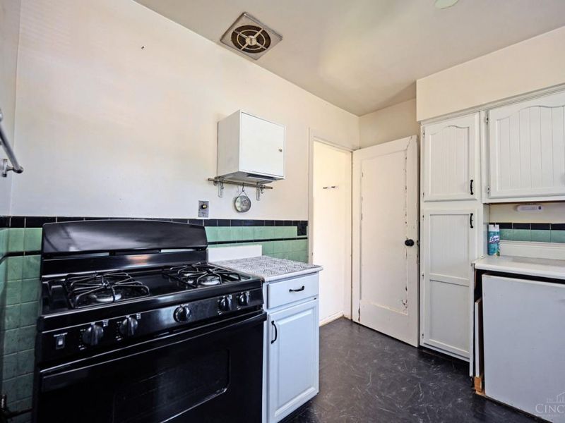 4027 Smith Road, Cincinnati, OH 45211 Photo 22