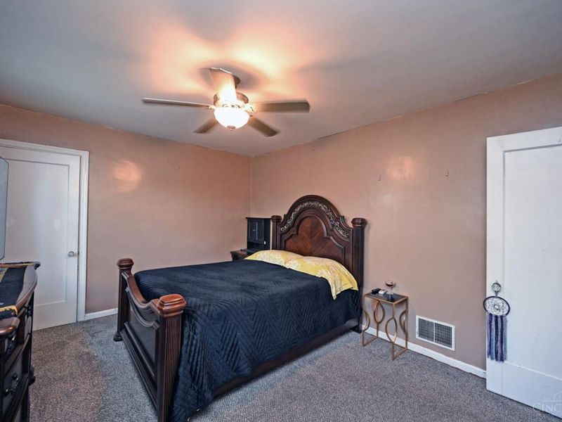 4027 Smith Road, Cincinnati, OH 45211 Photo 25