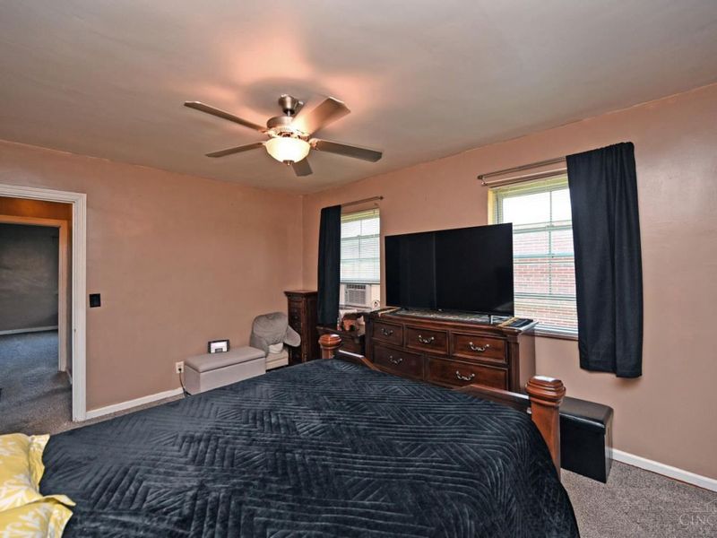 4027 Smith Road, Cincinnati, OH 45211 Photo 27