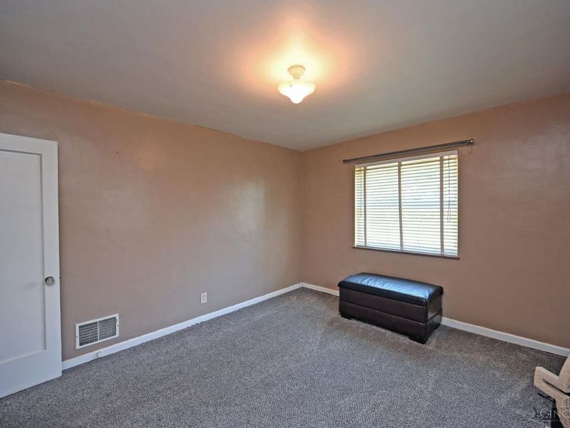 4027 Smith Road, Cincinnati, OH 45211 Photo 33