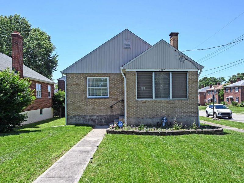 4027 Smith Road, Cincinnati, OH 45211 Photo 4