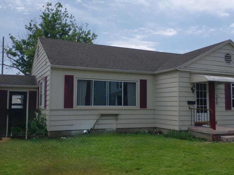 605 Lindsey Street, Piqua, OH 45356 Photo 2