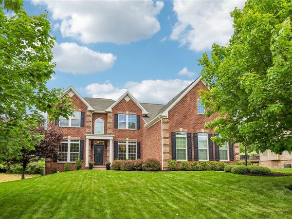 205 Gabriel Drive, Mars, PA 16046