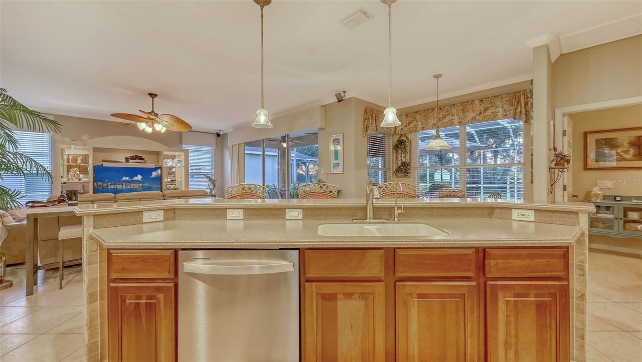 7915 Kavanagh Court, Sarasota, FL 34240 Photo
