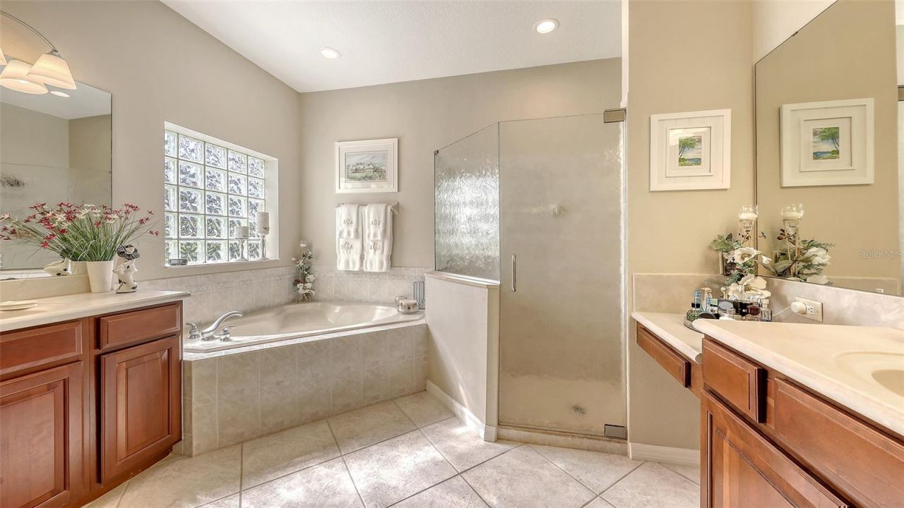 7915 Kavanagh Court, Sarasota, FL 34240 Photo