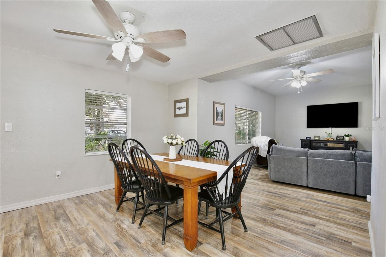 32104 Harris Road, Tavares, FL 32778 Photo