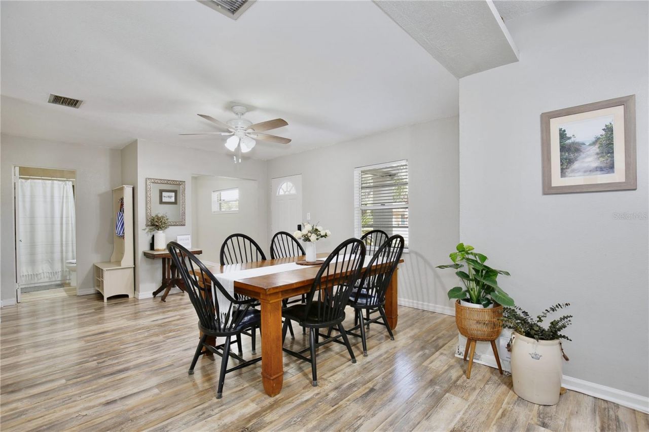 32104 Harris Road, Tavares, FL 32778 Photo