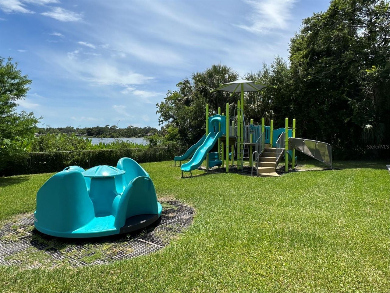 141 Carolwood Blvd, Fern Park, FL 32730 Photo