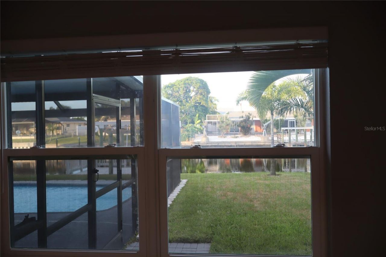 1019 Spindle Palm Way , Apollo Beach, FL 33572 Photo