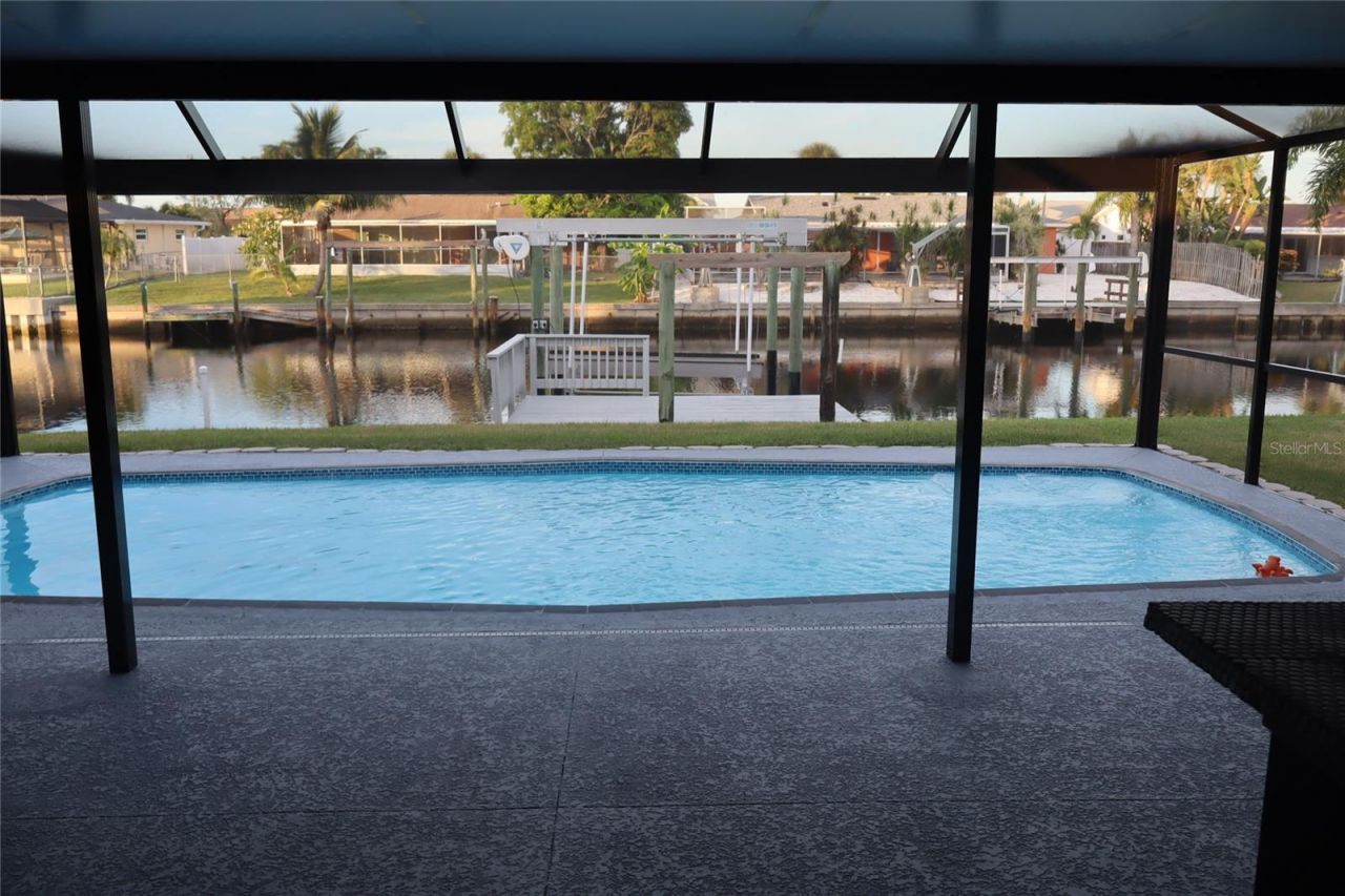 1019 Spindle Palm Way , Apollo Beach, FL 33572 Photo