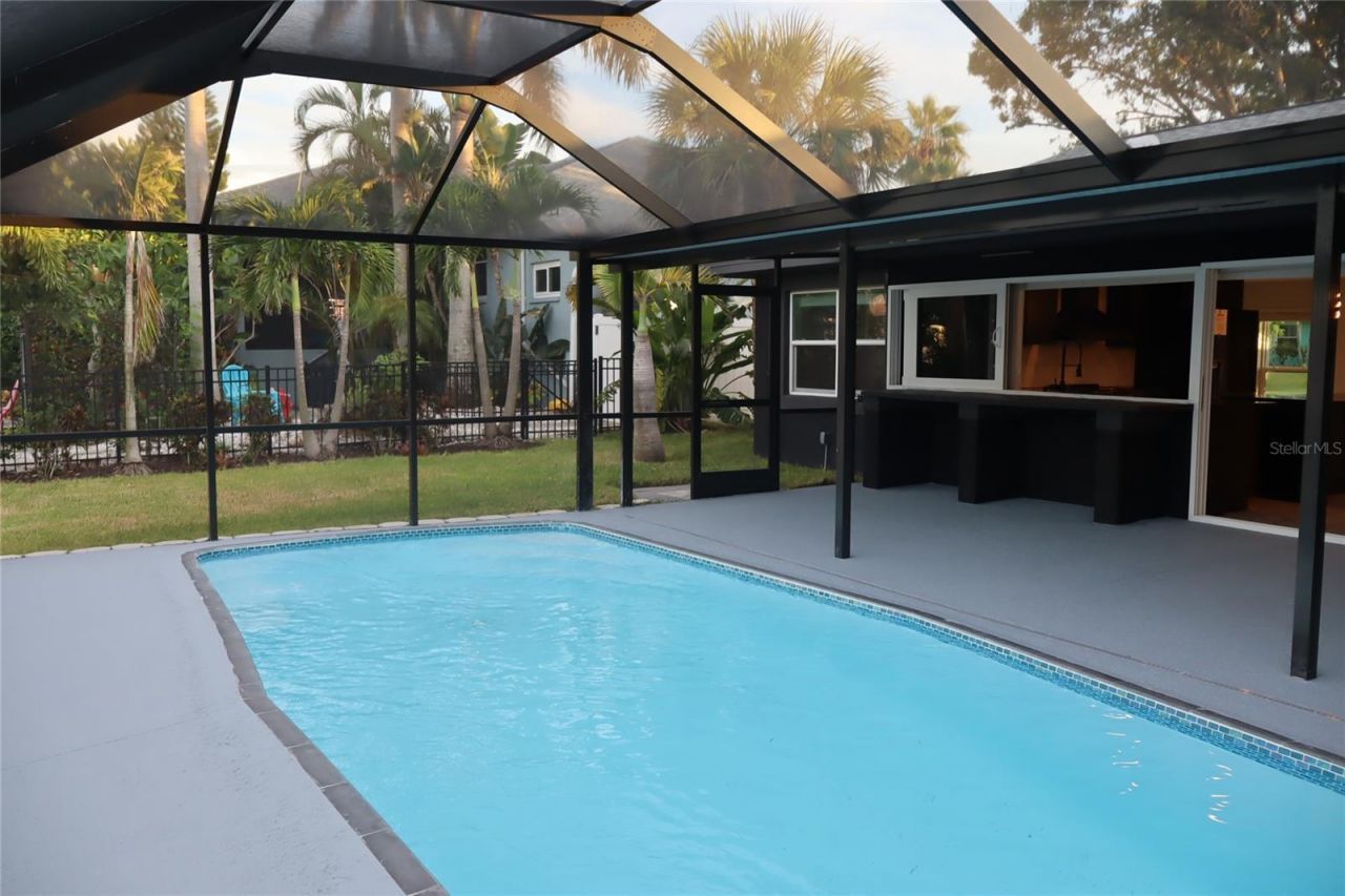 1019 Spindle Palm Way , Apollo Beach, FL 33572 Photo