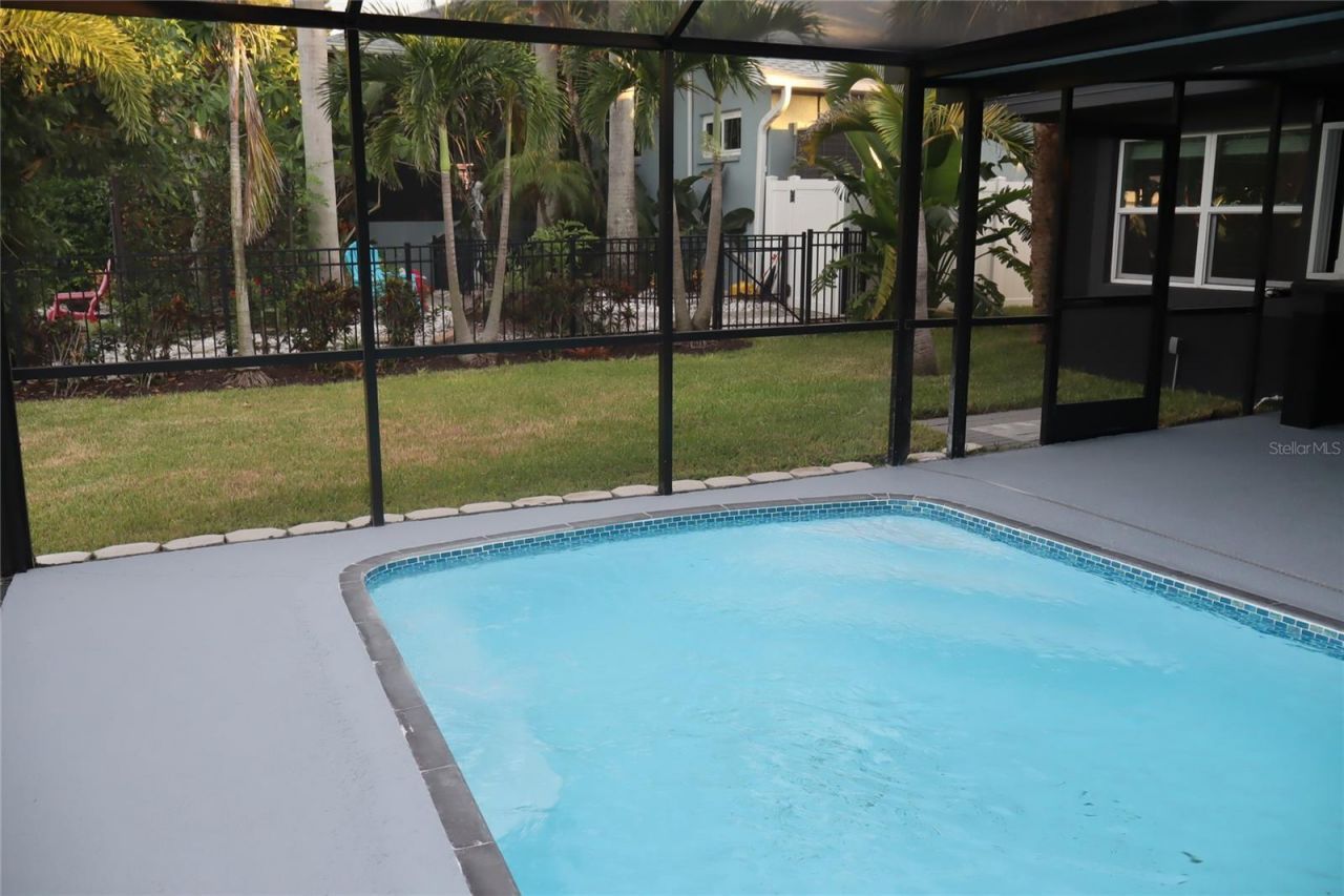 1019 Spindle Palm Way , Apollo Beach, FL 33572 Photo