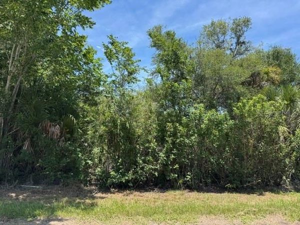 14427 MOLLA AVENUE , PORT CHARLOTTE, FL 33953