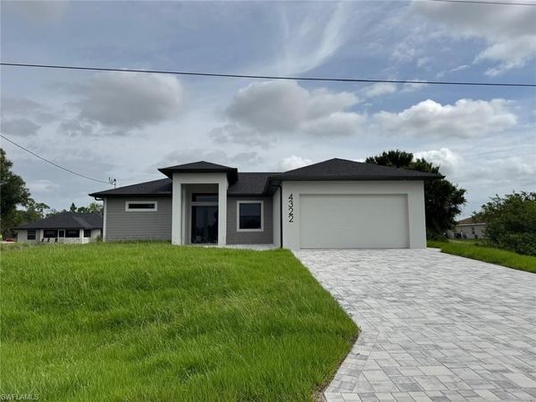 4322 10th ST W, LEHIGH ACRES, FL 33971