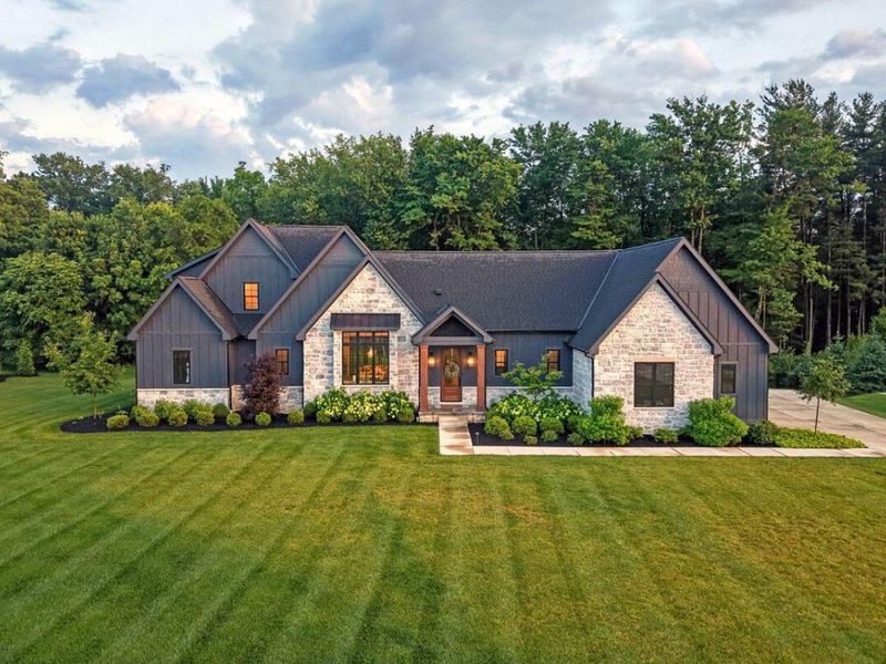 1077 Lale Point, Delaware, OH 43015 Photo 1