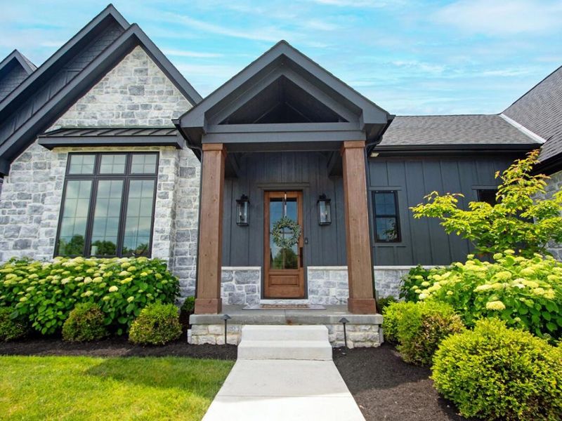 1077 Lale Point, Delaware, OH 43015 Photo 4