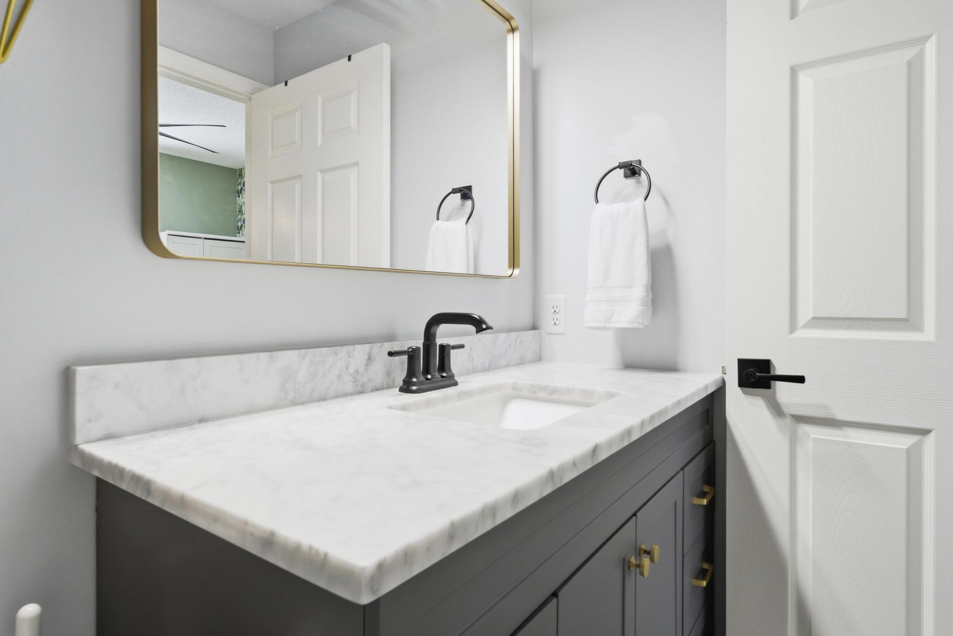 780 S Sapodilla Avenue, Unit 104, West Palm Beach, FL 33401 Photo
