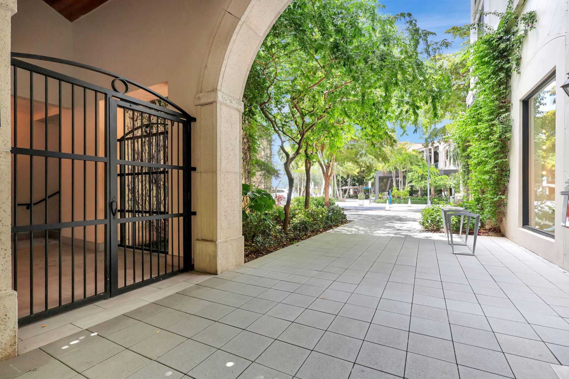 780 S Sapodilla Avenue, Unit 104, West Palm Beach, FL 33401 Photo