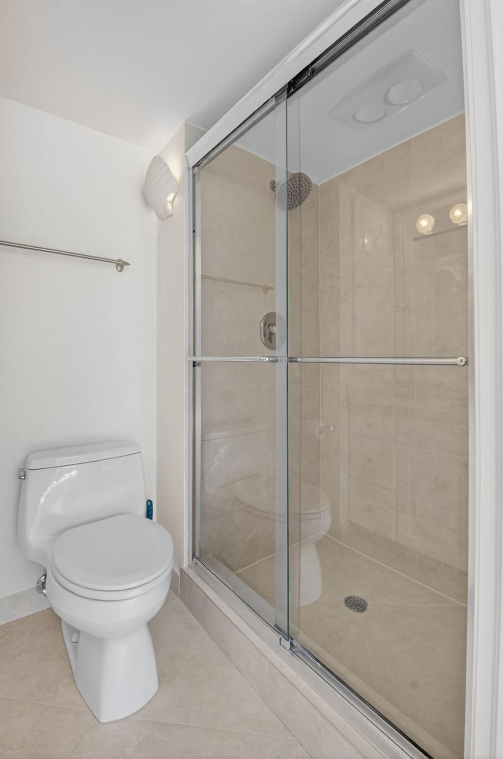 4505 S Ocean Boulevard, Unit 805, Highland Beach, FL 33487 Photo