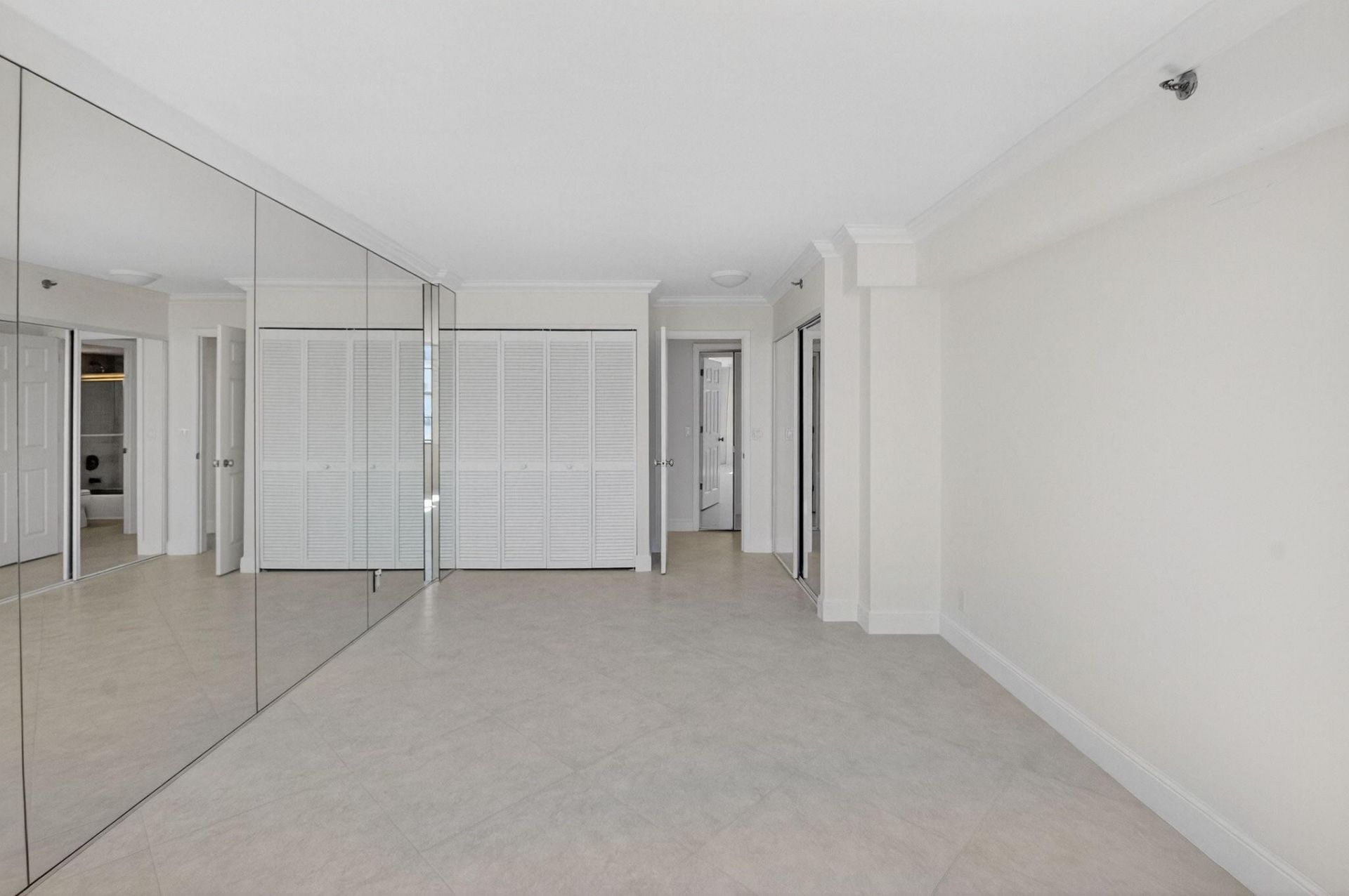 4505 S Ocean Boulevard, Unit 805, Highland Beach, FL 33487 Photo