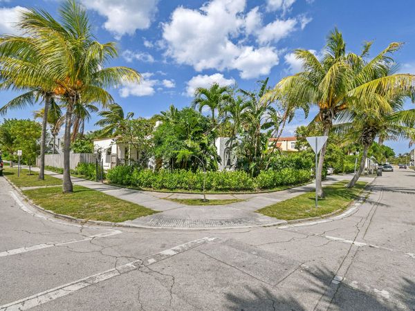 2118 Florida Avenue, West Palm Beach, FL 33401