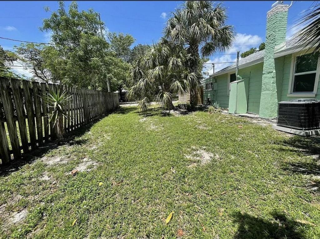 211 N E Street, Lake Worth Beach, FL 33460 Photo