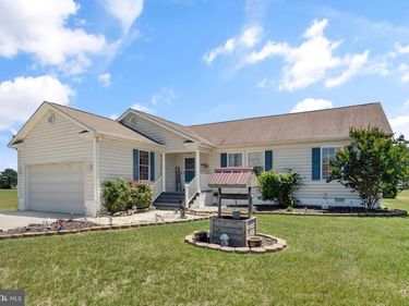 2353 YARDARM DRIVE, GREENBACKVILLE, VA 23356