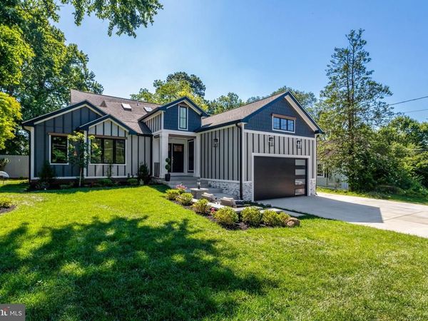 2933 FAIRMONT STREET, FALLS CHURCH, VA 22042