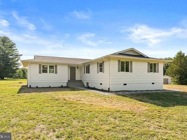 6806 S ROXBURY MILL ROAD, SPOTSYLVANIA, VA 22551