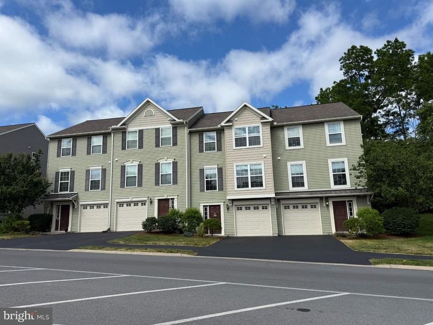 136 Kestrel Lane , Boalsburg, PA 16827 Main Photo