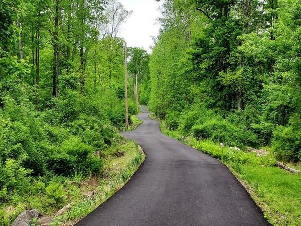 2224-A QUARRY ROAD, COOPERSBURG, PA 18036