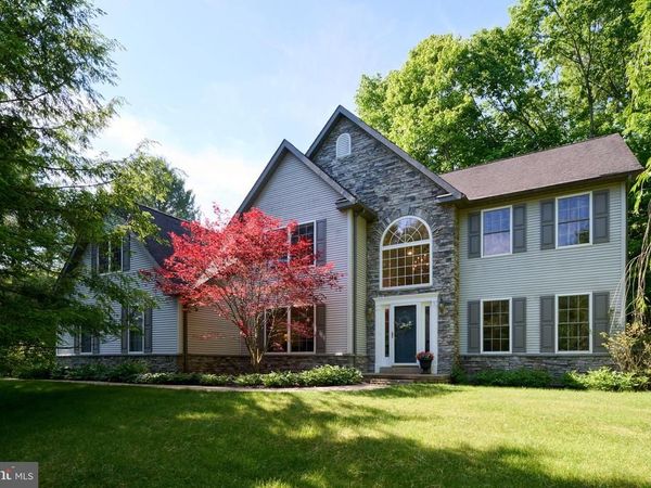 105 MONTAUK CIRCLE , PORT MATILDA, PA 16870