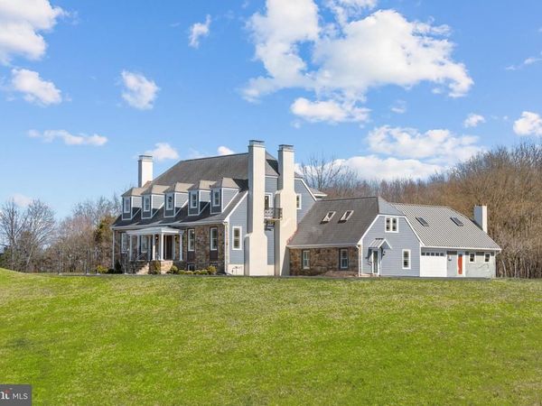 327 GEIGEL HILL ROAD, OTTSVILLE, PA 18942